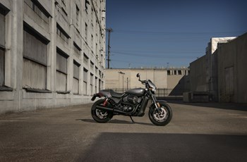 Harley-Davidson Street Rod 2017 - Bild 38